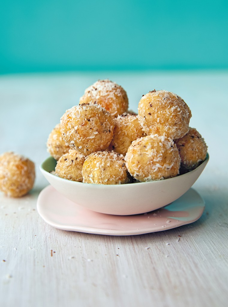 Bouchées à l’abricot et à la noix de coco