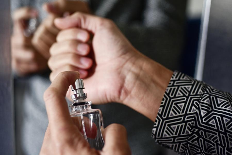 faire tenir son parfum toute la journee