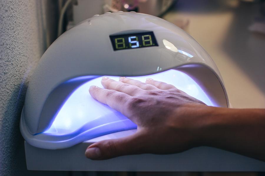 Gel UV ou résine acrylique, comment choisir ?